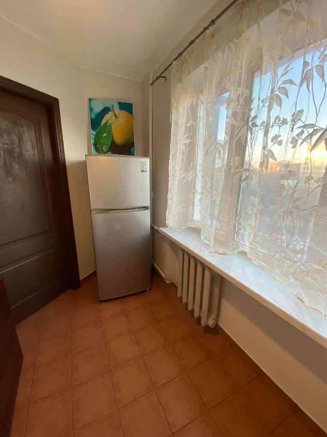 Apartment Next To Metro Station Pechersk Kijev Kültér fotó